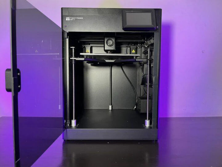 Recenzja drukarki 3D Twotrees SK1 – Część 2: Zestaw obudowy i kamera AI
